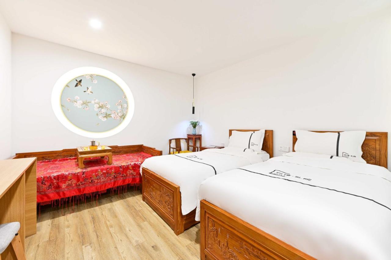 Xingshe Alley Courtyard Hotel Beijing Wangfujing Forbidden City Branch - Breakfast Included & English Speaking Reception & Free Wifi And Laundry Room & Hutong Culture & Cat-Keeping & Flower-Growing Terrace & One Day Tour Service & Free Coffee מראה חיצוני תמונה