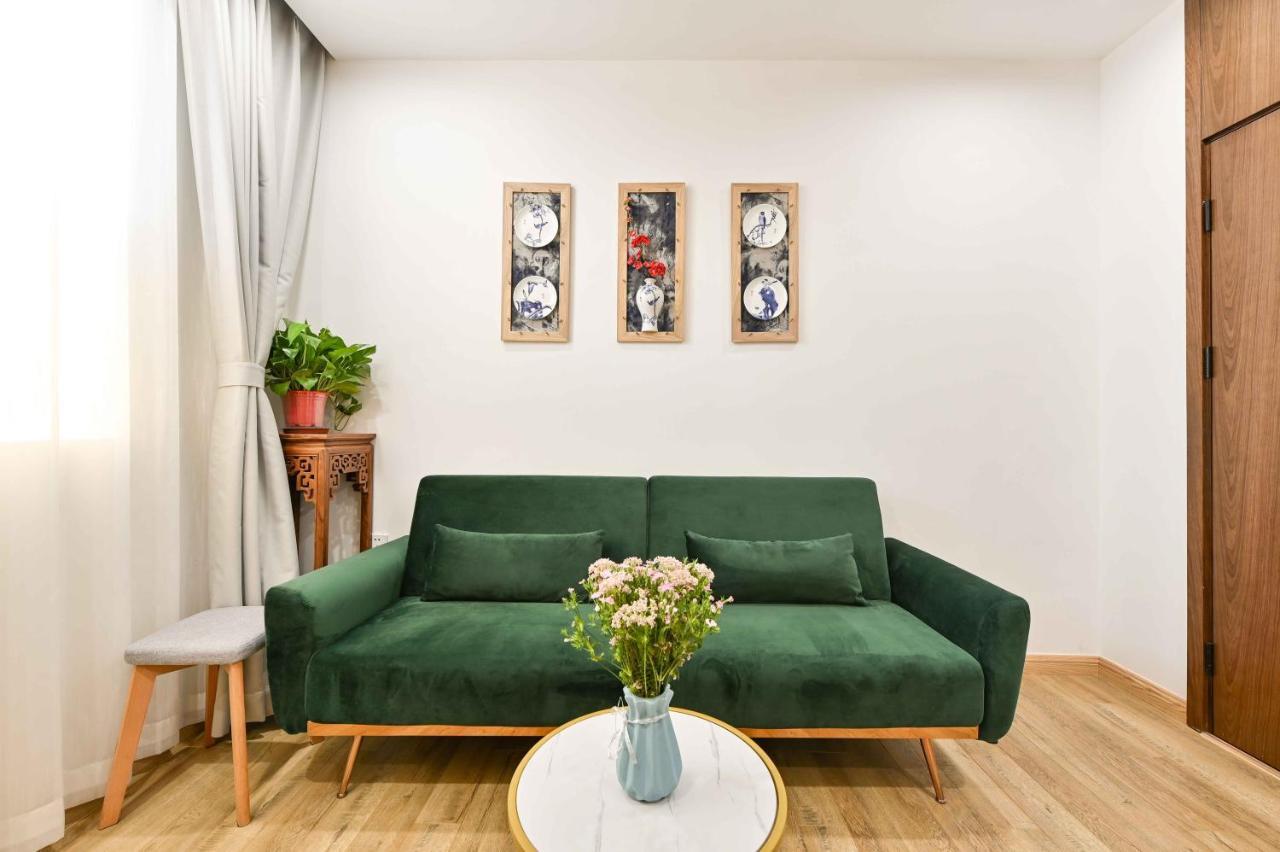Xingshe Alley Courtyard Hotel Beijing Wangfujing Forbidden City Branch - Breakfast Included & English Speaking Reception & Free Wifi And Laundry Room & Hutong Culture & Cat-Keeping & Flower-Growing Terrace & One Day Tour Service & Free Coffee מראה חיצוני תמונה