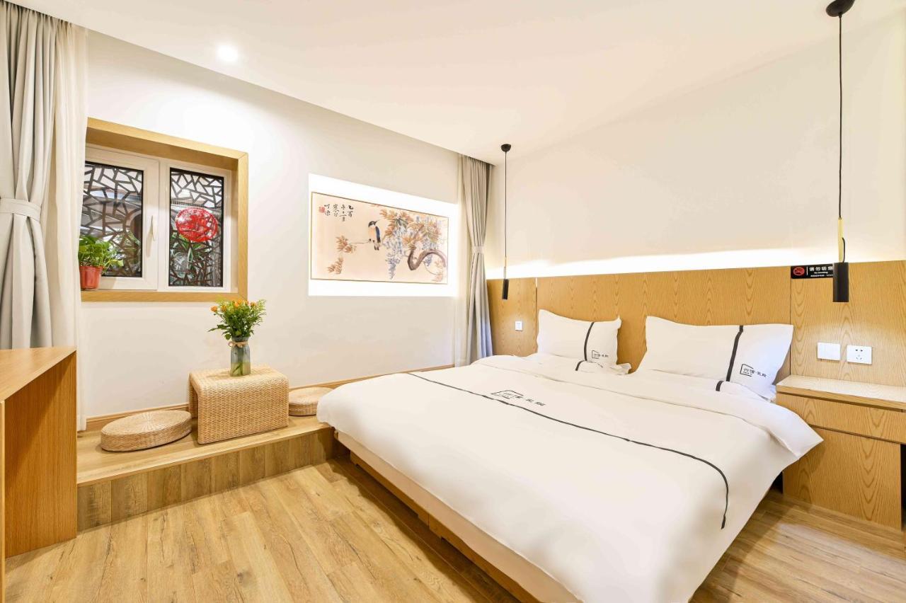 Xingshe Alley Courtyard Hotel Beijing Wangfujing Forbidden City Branch - Breakfast Included & English Speaking Reception & Free Wifi And Laundry Room & Hutong Culture & Cat-Keeping & Flower-Growing Terrace & One Day Tour Service & Free Coffee מראה חיצוני תמונה
