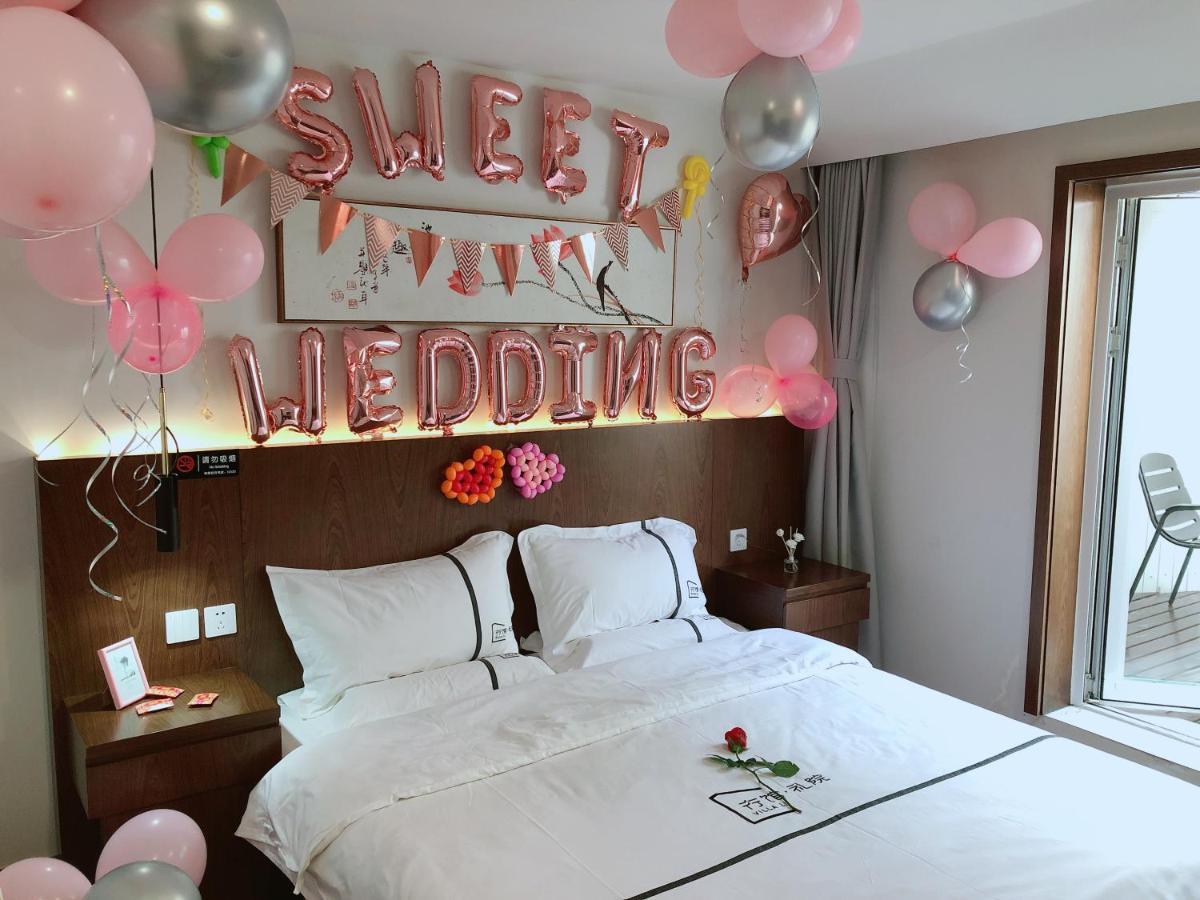 Xingshe Alley Courtyard Hotel Beijing Wangfujing Forbidden City Branch - Breakfast Included & English Speaking Reception & Free Wifi And Laundry Room & Hutong Culture & Cat-Keeping & Flower-Growing Terrace & One Day Tour Service & Free Coffee מראה חיצוני תמונה